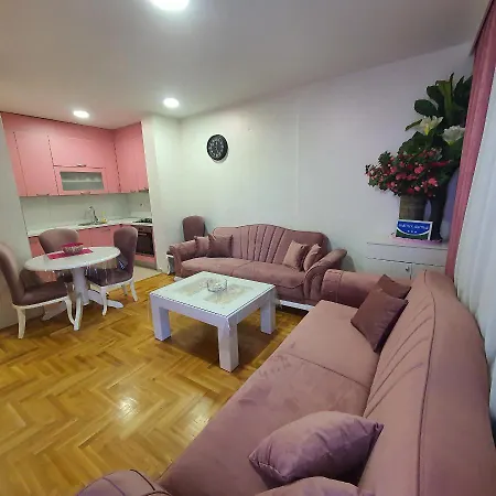 Kristina, Istocno Sarajevo,vojvode Radomira Putnika 49f Apartment Lukavica