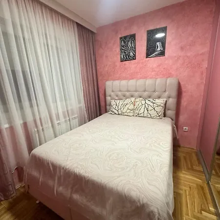 Kristina, Istocno Sarajevo,vojvode Radomira Putnika 49f Lukavica