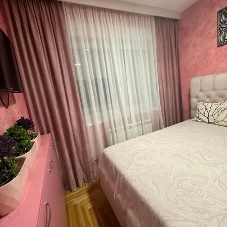 Kristina, Istocno Sarajevo,vojvode Radomira Putnika 49f *