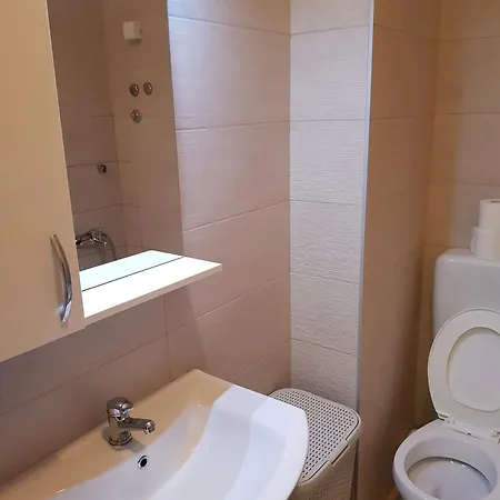 Kristina, Istocno Sarajevo,vojvode Radomira Putnika 49f Lukavica